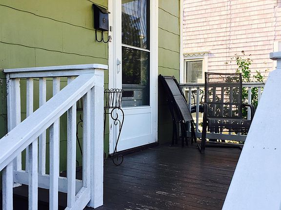 2nd image of 217 E Campbell St