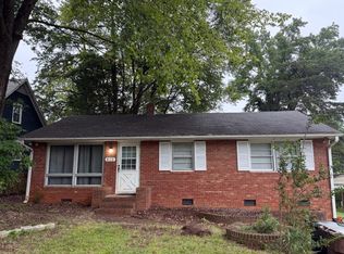 810 W Vandalia Rd, Greensboro, NC 27406