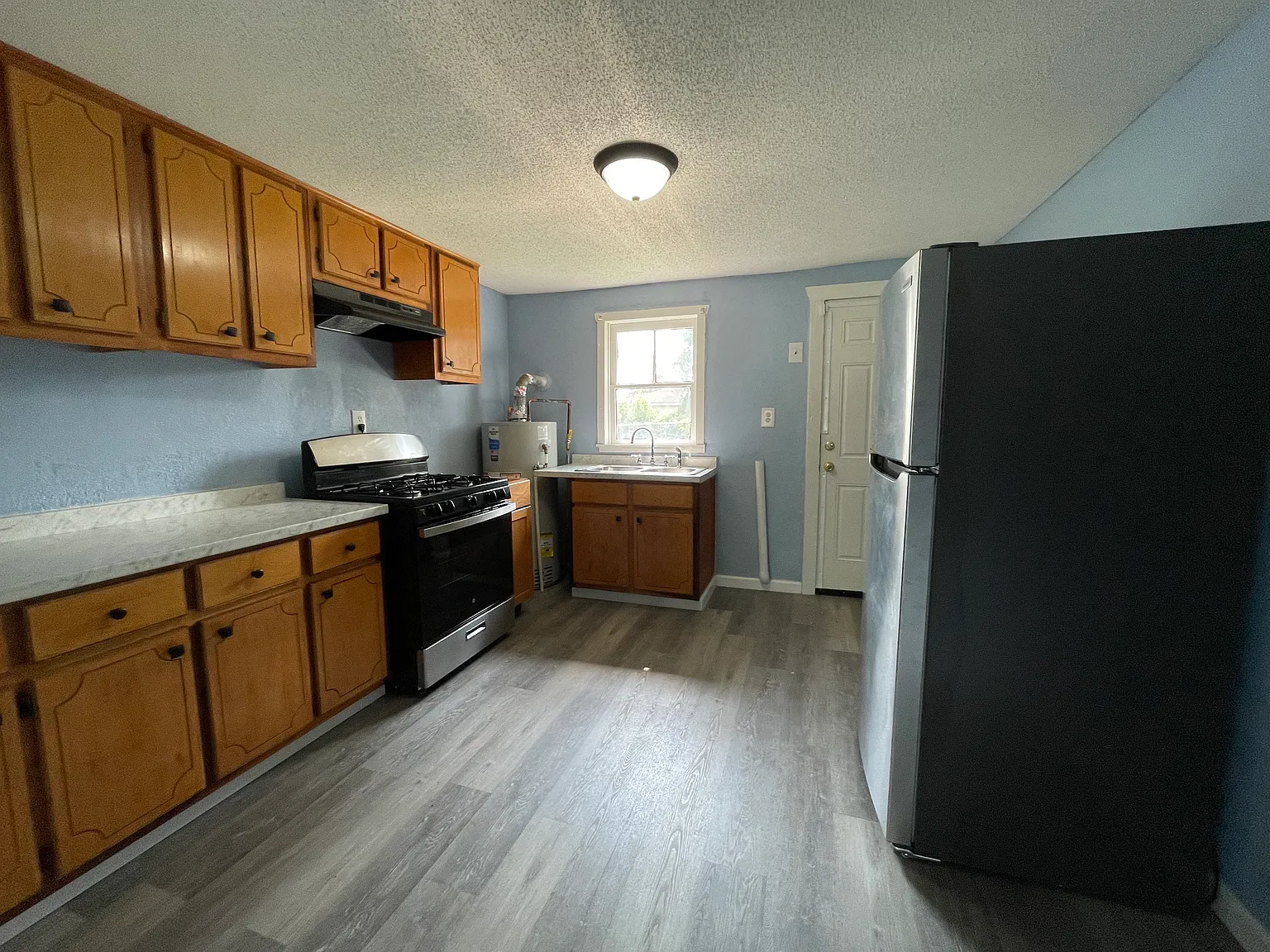 2 bed, 648 sqft, $1,500 — Photo 4