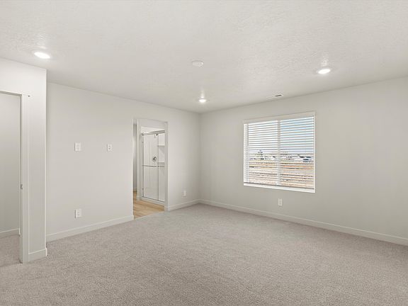 SLC_Westwood-Residence-6_ 4281_Master-Bedroom_A_3553-S-3150-W-St-West-Haven-UT.jpg