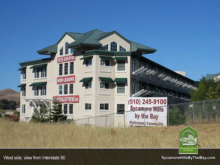 Sycamore Hills by the Bay — Photo 12