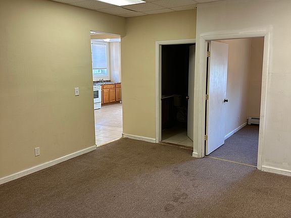 4th image of 104 Gillett Street