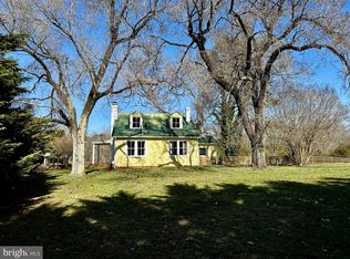 2331 Orange Rd, Pratts, VA 22731