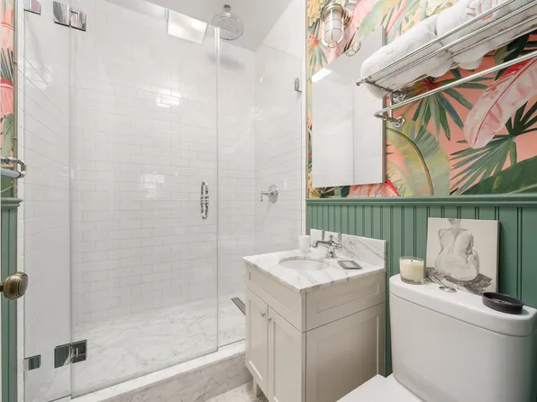 3 Hanover Square image 11 of 19