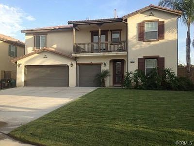 For Sale: 13745 Bright Water Cir, Eastvale, CA 92880