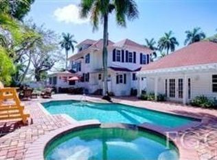 3232 McGregor Blvd, Fort Myers, FL 33901