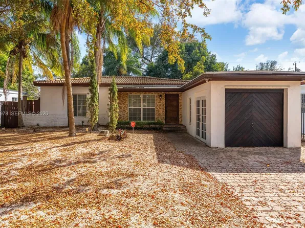 4220 SW 13th St, Miami, FL 33134