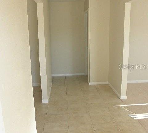 2nd image of 1006 Newcastle Ct