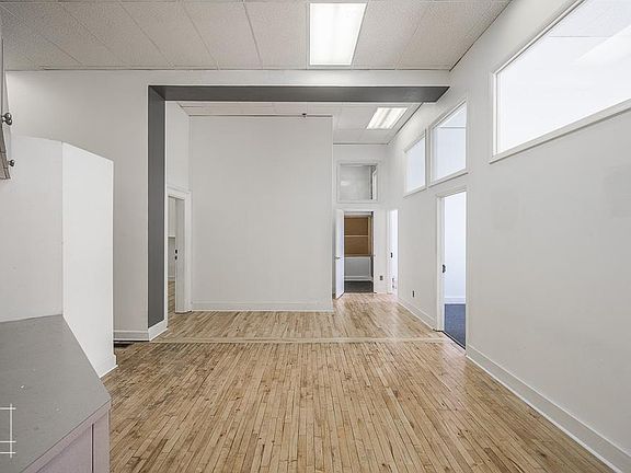 5th image of 929 Harrison Ave Ste 202