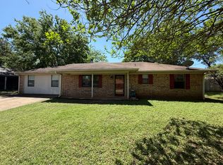 1102 Chad St, Whitehouse, TX 75791