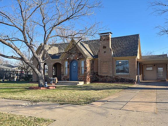 3rd image of 2319 Freeland Ave