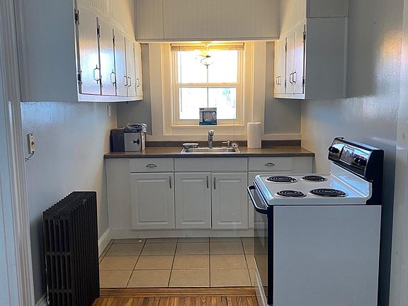 3rd image of 317-319 Hellam St #4
