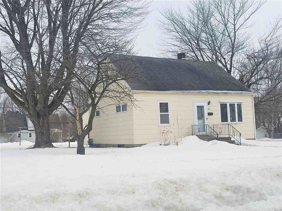 2nd image of 601 Edgar Ave