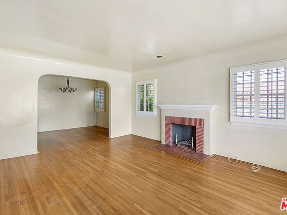 5th image of 3785 Degnan Blvd