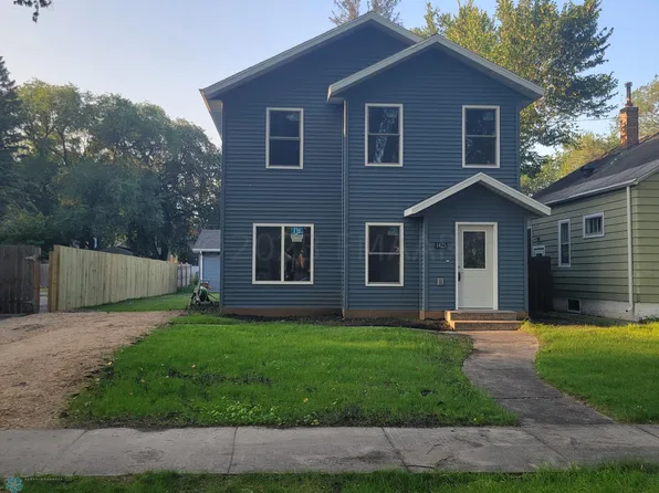 1425 11th Ave S, Fargo, ND 58103
