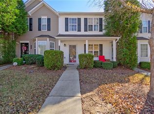 827 Crestwell Cir SW, Atlanta, GA 30331