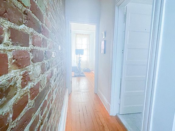 5th image of 205 N Stafford Ave Floor 2