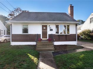 68 Sunset Ave, Milford, CT 06460
