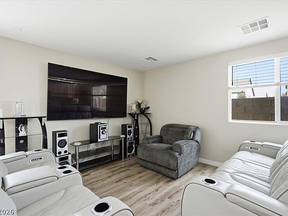 5th image of 10818 Rosabella St