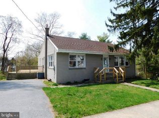 121 Spruce St, Ephrata, PA 17522