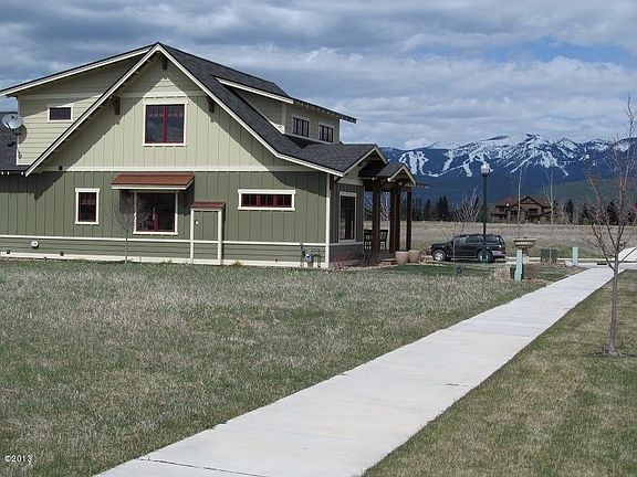 3rd image of 5014 Flatwater Dr