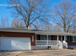 8524 W 61st St, Overland Park, KS 66202