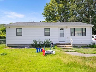 65 Perkins Ave, Cranston, RI, 02910