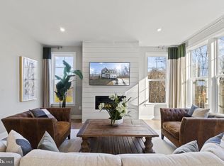 11865 Arcari Dr, Bristow, VA 20136
