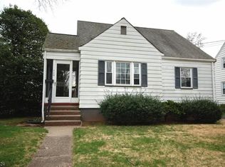 520 Walnut St, Middlesex, NJ 08846