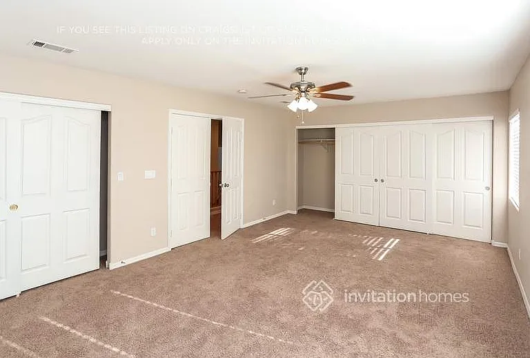 7805 Robinglen Ave — Photo 9