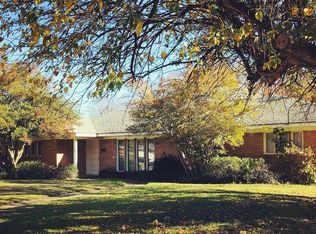 7200 Martha Ln, Fort Worth, TX 76112