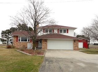 671 E Warner Rd, Essexville, MI 48732