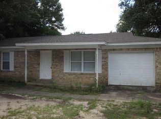 6445 Hunter St, Milton, FL 32570