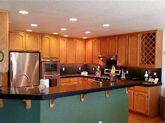 4th image of 3020 Stonegate Dr