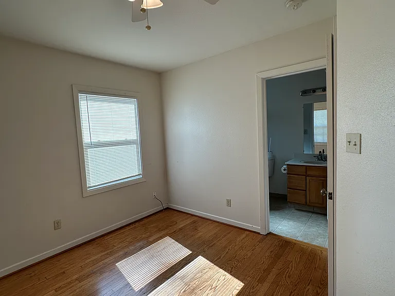 627 W Euclid Ave — Photo 9