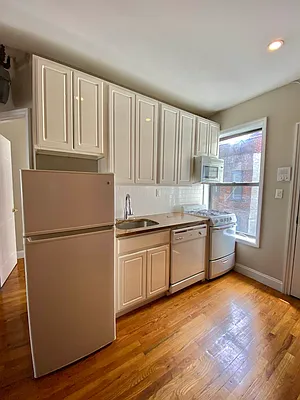 Rented by Corcoran | media 8