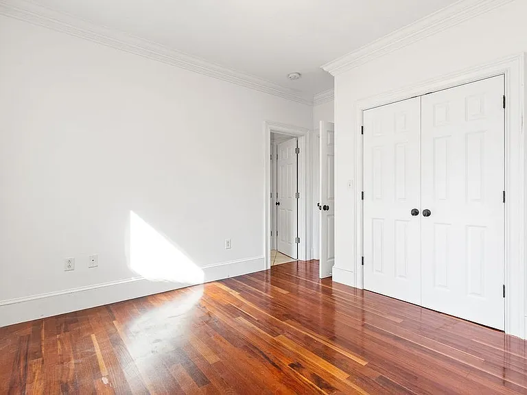 21 Cawfield St #1 — Photo 28