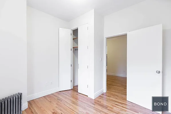 Rented by Bond New York | media 13