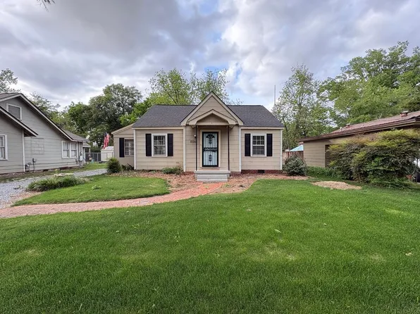 806 University St, Cleveland, MS 38732