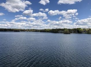 389 Bridle Path, Worcester, MA 01604