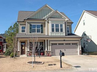 659 Ashe Lake Way, Fuquay Varina, NC 27526