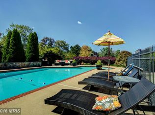 44309 Lord Fairfax Pl, Ashburn, VA 20147