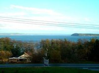 7446 Oak Bay Rd, Port Ludlow, WA 98365