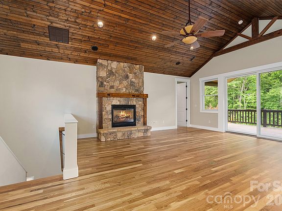 5th image of 136 Mystic Way