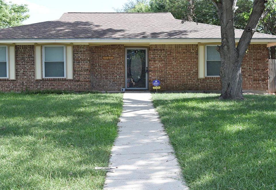 1st image of 8533 Whitney Dr