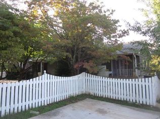 221 E 18th St, Cookeville, TN 38501