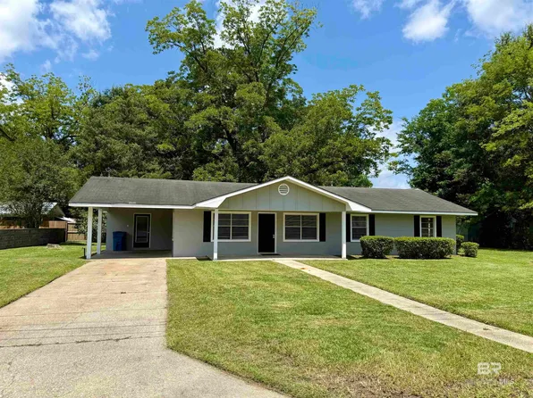 103 Kimberly St, Brewton, AL 36426
