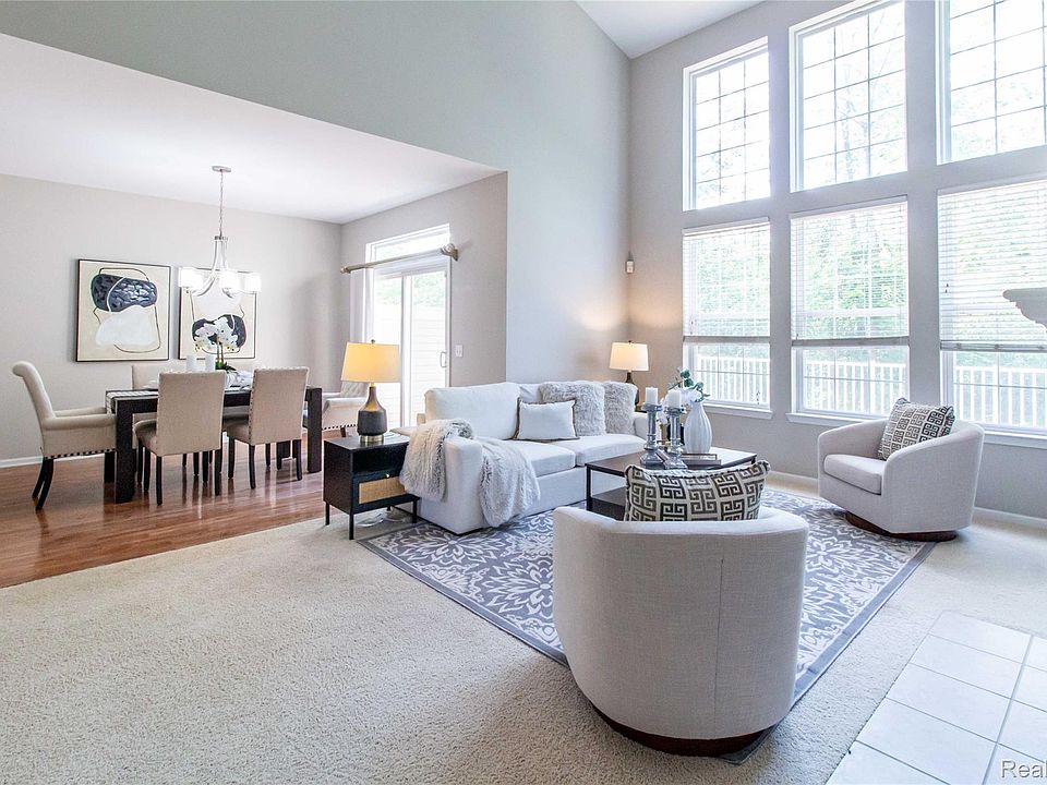 1st image of 1286 Alameda Blvd #35
