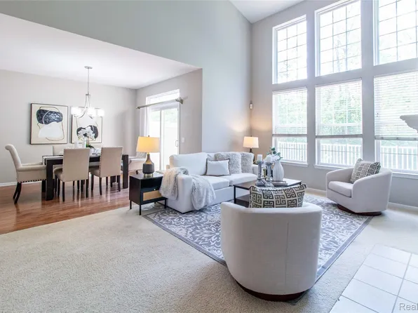 1286 Alameda Blvd #35, Troy, MI 48085