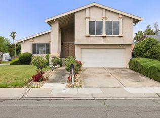 7360 Meadowgate Dr, Sacramento, CA 95823
